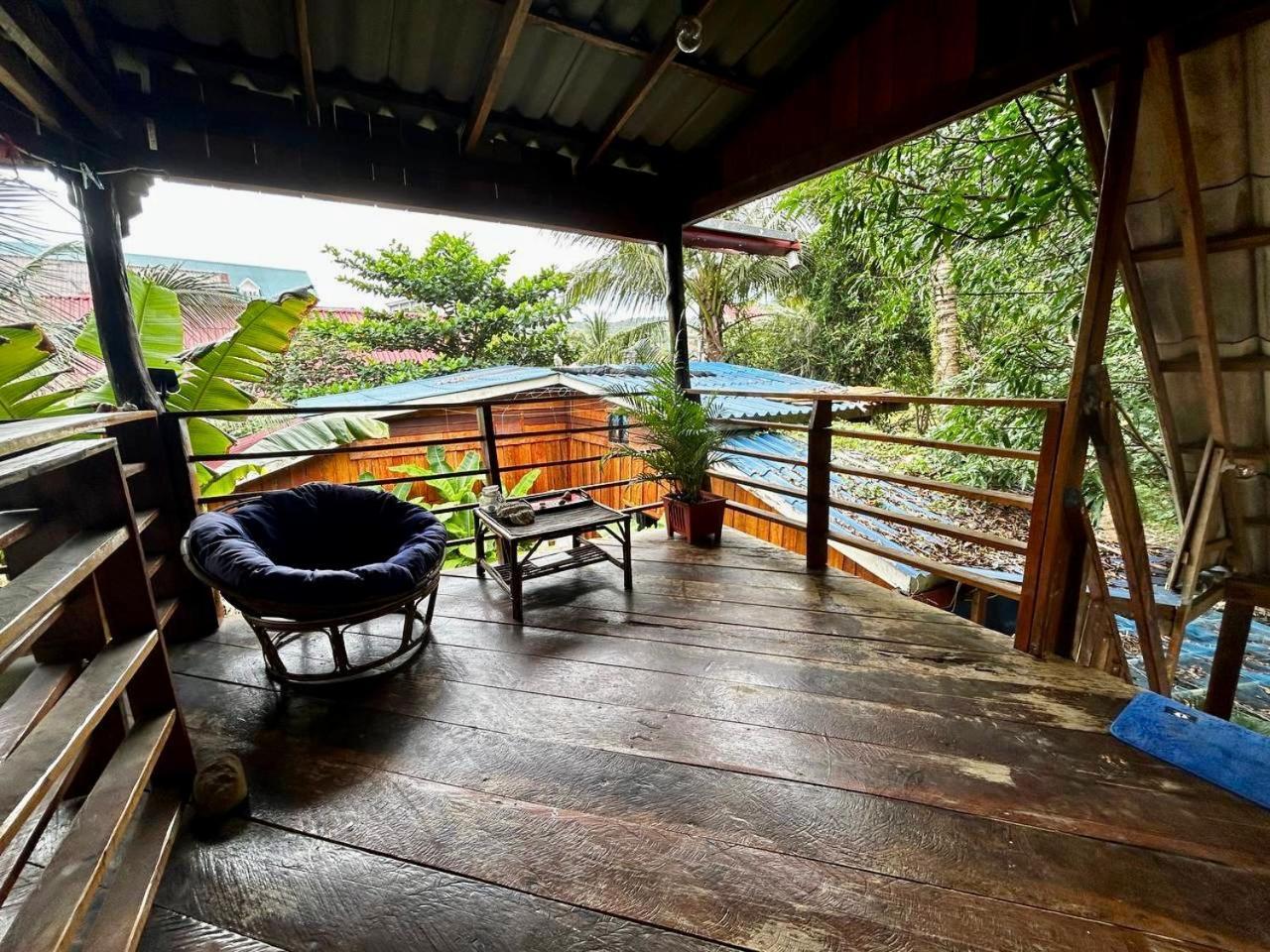 Beach House Cambodia Koh Rong Sanloem Exterior photo